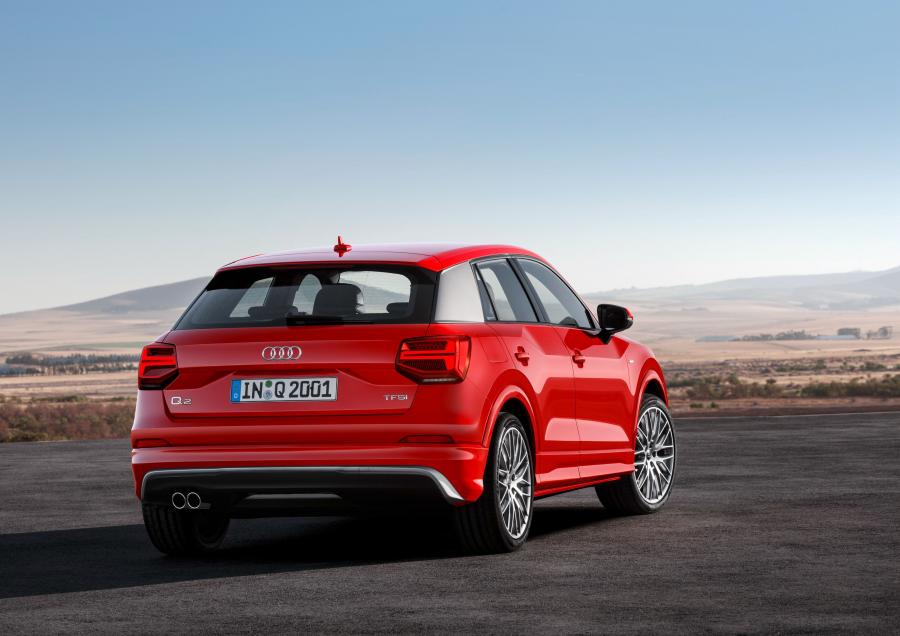  Audi Q2 TFSI S-Line 2016 года  (WW) (фото 5 из 30)
